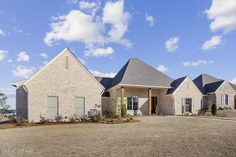 261 Kingswood Pl, Madison, MS 39110