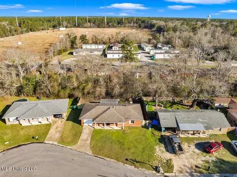 114 Michael Ct, Gulfport, MS 39503