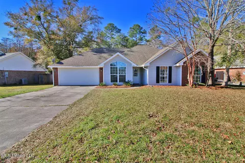 15076 Barbara Dr, Gulfport, MS 39503