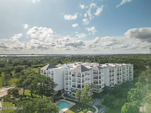 1100 W Beach Blvd #512, Pass Christian, MS 39571