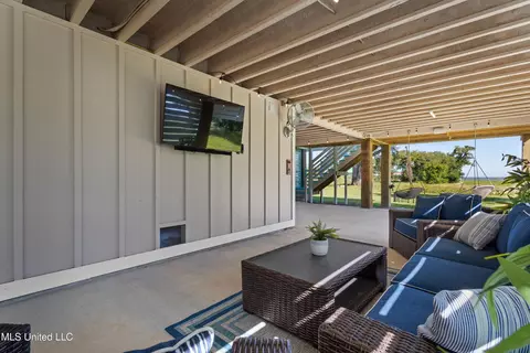 Exterior - 121 E Fifth St, Long Beach, MS 39560 photo 11 of 12