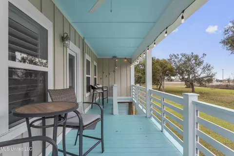 Exterior - 121 E Fifth St, Long Beach, MS 39560 photo 6 of 12