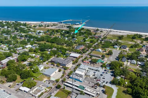 View/Area - 121 E Fifth St, Long Beach, MS 39560 photo 9 of 9
