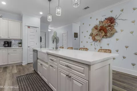 Kitchen - 121 E Fifth St, Long Beach, MS 39560 photo 2 of 4