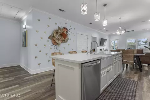 Kitchen - 121 E Fifth St, Long Beach, MS 39560 photo 3 of 4