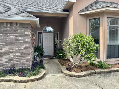 422 Brighton Ct, Brandon, MS 39047