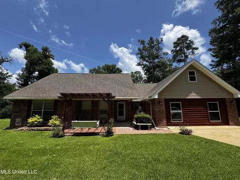 398 Old Pearl Rd, Harrisville, MS 39082
