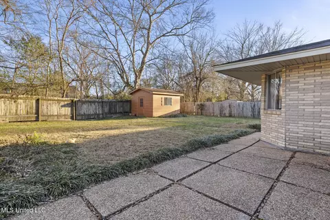 Exterior - 1927 Springridge Dr, Jackson, MS 39211 photo 3 of 4