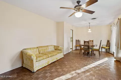 Dining - 1927 Springridge Dr, Jackson, MS 39211 photo 1 of 3