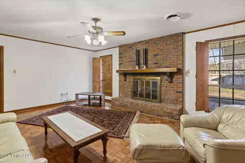 Living - 1927 Springridge Dr, Jackson, MS 39211 photo 3 of 3
