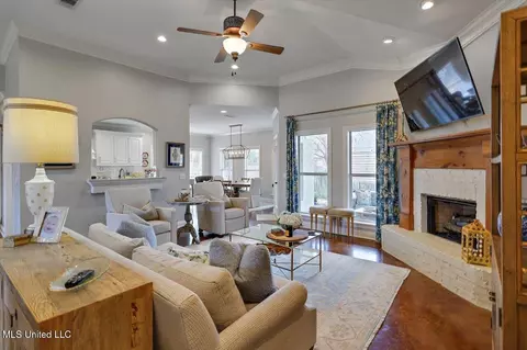 515 Fox Bay Rdg, Brandon, MS 39047 photo 9