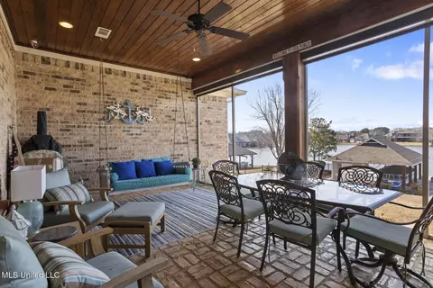 115 Belle Pointe Cir, Madison, MS 39110 photo 40