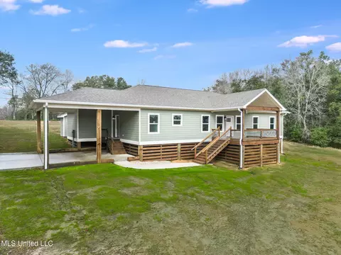 16123 Herbage Dr, Gulfport, MS 39503