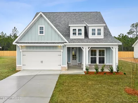 7981 Deerberry Ct, Biloxi, MS 39532