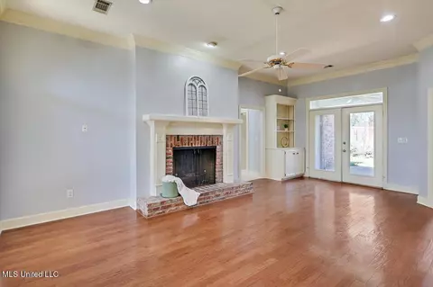 122 Sugaloch Cv, Jackson, MS 39211 photo 4