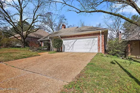 122 Sugaloch Cv, Jackson, MS 39211 photo 3
