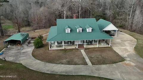 38 Holstead Rd, Natchez, MS 39120 photo 2