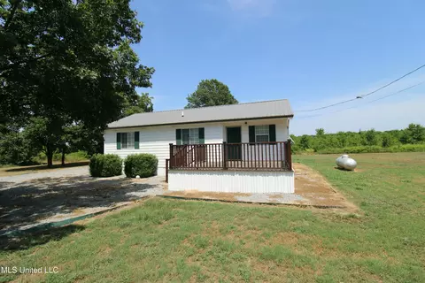 360 Fox Rd, Shaw, MS 38773
