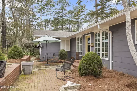 Exterior - 2151 E Northside Dr, Jackson, MS 39211 photo 4 of 14