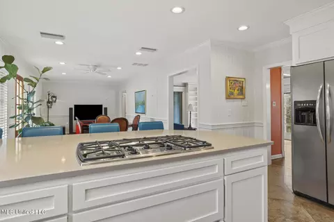 Kitchen - 2151 E Northside Dr, Jackson, MS 39211 photo 3 of 5