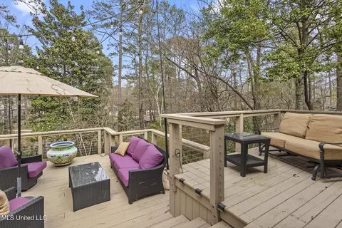 Exterior - 2151 E Northside Dr, Jackson, MS 39211 photo 13 of 14