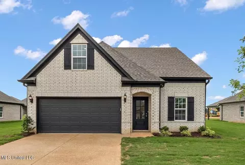 2337 Franklin Dr, Southaven, MS 38672
