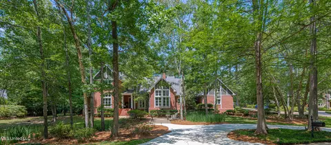Exterior - 110 Windrush Dr, Flowood, MS 39232 photo 3 of 16