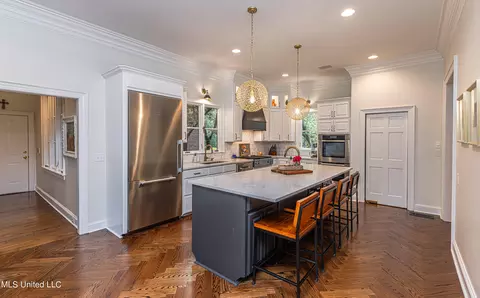 Kitchen - 110 Windrush Dr, Flowood, MS 39232 photo 3 of 4