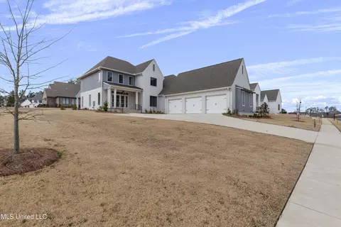 Exterior - 109 Eastwick Dr, Madison, MS 39110 photo 4 of 14