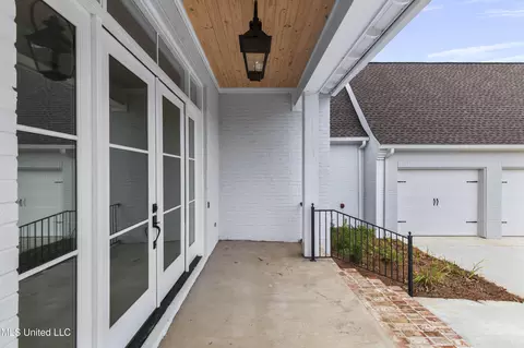 Exterior - 109 Eastwick Dr, Madison, MS 39110 photo 9 of 14