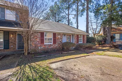 Exterior - 42 Meadowoods Ter, Jackson, MS 39211 photo 2 of 7