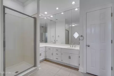 Bath - 6809 Hilo St, Diamondhead, MS 39525 photo 1 of 6