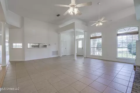 Living - 6809 Hilo St, Diamondhead, MS 39525 photo 3 of 7