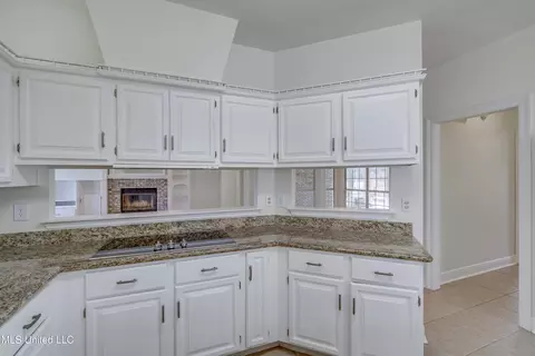 Kitchen - 6809 Hilo St, Diamondhead, MS 39525 photo 7 of 7