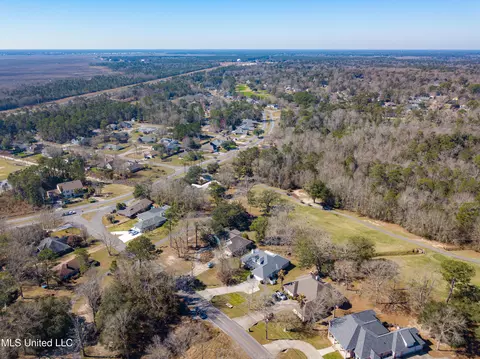 View/Area - 6809 Hilo St, Diamondhead, MS 39525 photo 14 of 21