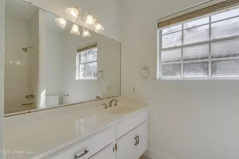 Bath - 6809 Hilo St, Diamondhead, MS 39525 photo 5 of 6