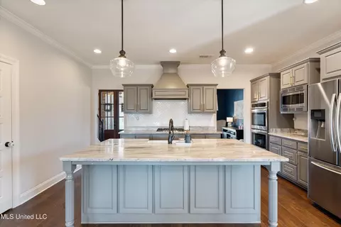 4281 E Lundy Bnd, Olive Branch, MS 38654 photo 10