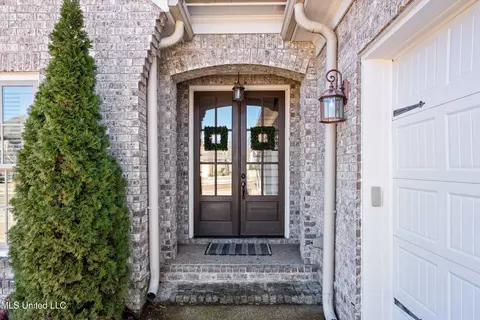 4281 E Lundy Bnd, Olive Branch, MS 38654 photo 4