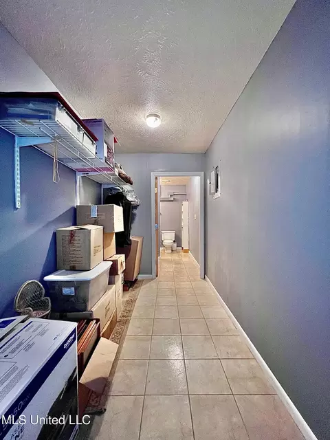 Entry Way - 3632 Tank Rd, Terry, MS 39170 photo 4 of 4