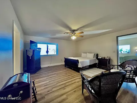 Bedroom - 3632 Tank Rd, Terry, MS 39170 photo 4 of 9