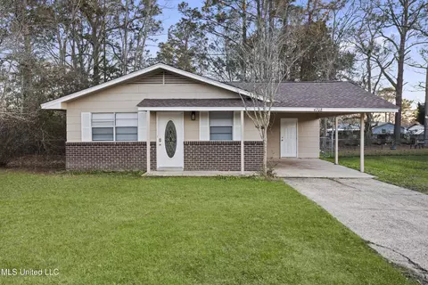 4708 Old Fort Bayou Rd, Ocean Springs, MS 39564