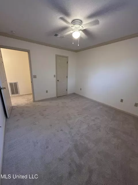 Bedroom - 200 N Shadow Lake Dr, Clinton, MS 39056 photo 4 of 5