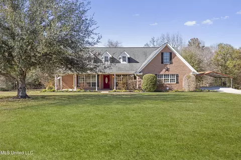 2315 Sampras Blvd, Vancleave, MS 39565