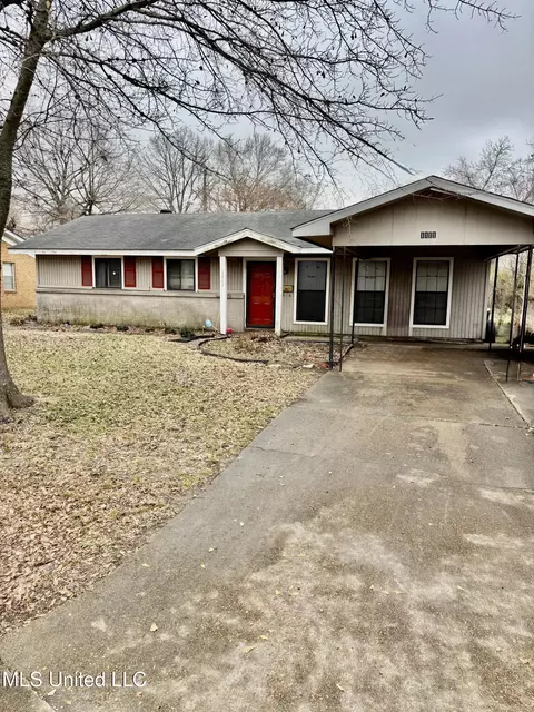 1111 W Monroe Ave, Greenwood, MS 38930