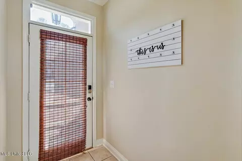 Entry Way - 261 Azalea Ct, Brandon, MS 39047 photo 1 of 1