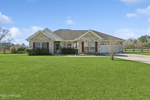 12027 Circle G Ranch Rd, Picayune, MS 39466