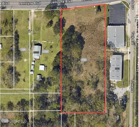 16317 Lemoyne Blvd, Biloxi, MS 39532