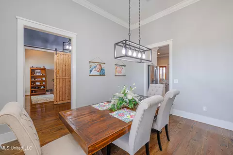 Dining - 277 Williams Rd, Florence, MS 39073 photo 2 of 3