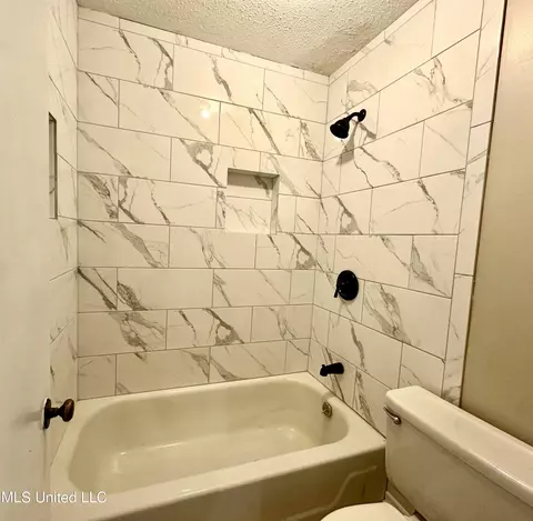 58 Summit Ridge Dr, Brandon, MS 39042 photo 9