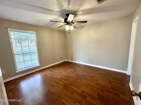 58 Summit Ridge Dr, Brandon, MS 39042 photo 4